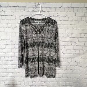 SAMANTHA GREY BLOUSE BEADED 2/4 SLEEVE GREY BLACK WHITE Medium Dressy Preowned
